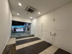 Chong Pang City (D27), Shop House #567472671